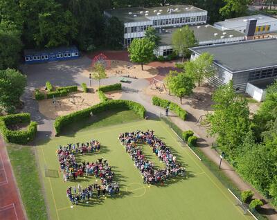 Luftbild 50 Jahre Grundschule Am Aalfang