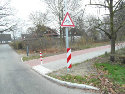 Radweg Katzenbuckel Einmündung Richtung Richard-Dehmel-Straße (Hauptabschnitt)