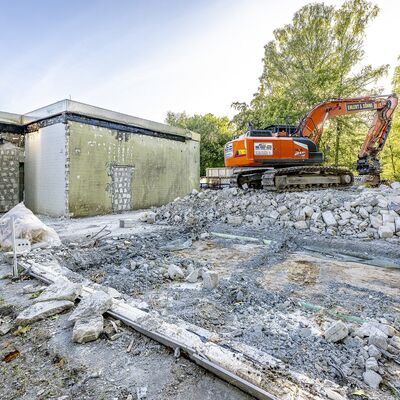 Abbrucharbeiten Schulzentrum Am Heimgarten